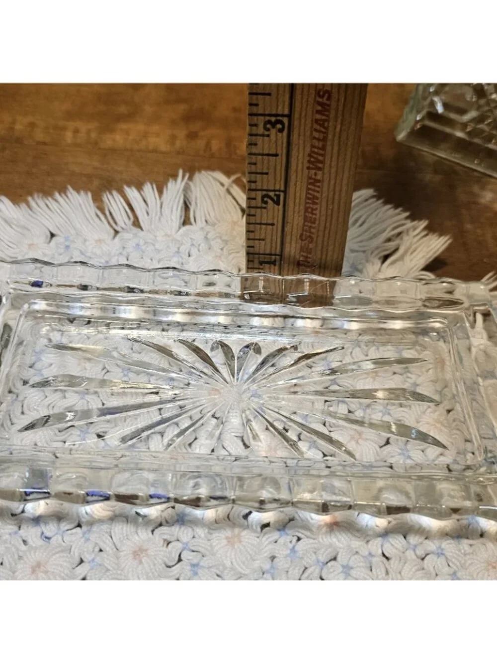 70's FEDERAL WINDSOR CLEAR CRYSTAL WINDSOR PATTERN COVERED BUTTER DISH CLEAR
